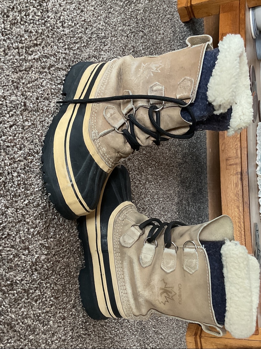 Women’s Tan and Black Insulated Lace-Up Winter Boots with Shearling Trim